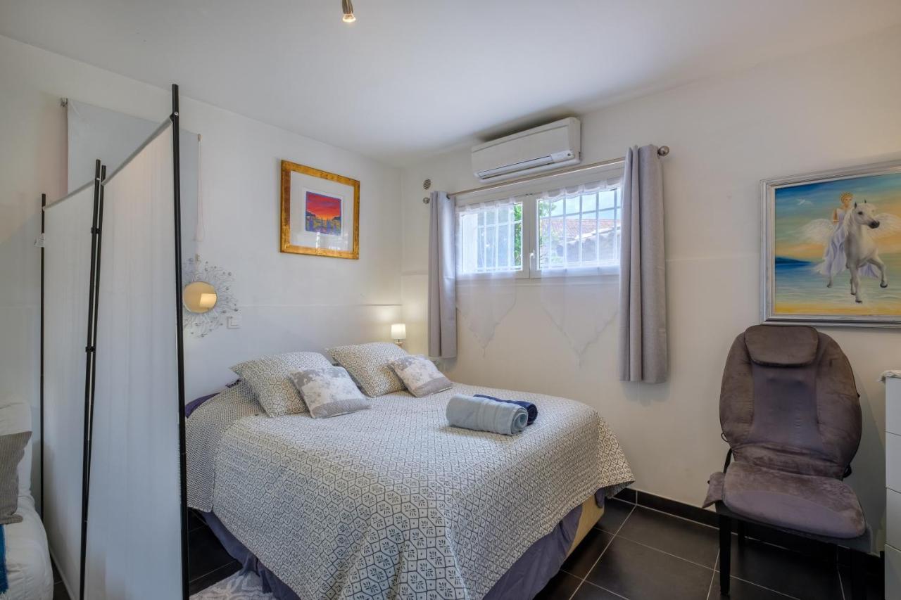 Bas De Villa, Piscine, 3 Etoiles Saint-Paul-de-Vence Zewnętrze zdjęcie